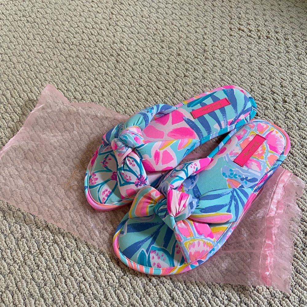 Adorable Lilly sandal/slipper